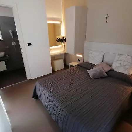 Hotel Cevoli Hotel 3*